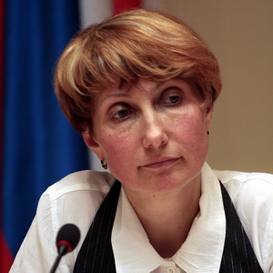 Марина ЗАХАРОВА: «Поддержка материнства и детства будет продолжена»